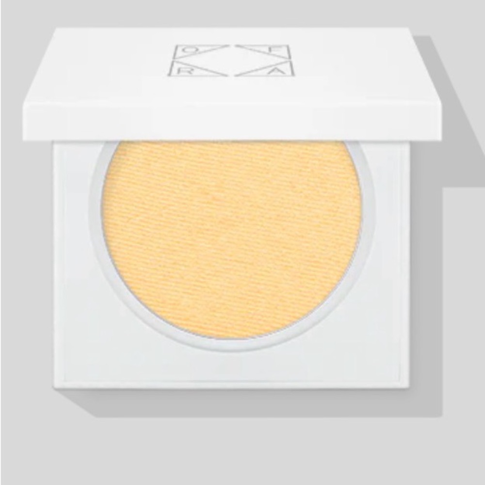 OFRA Banana Powder
